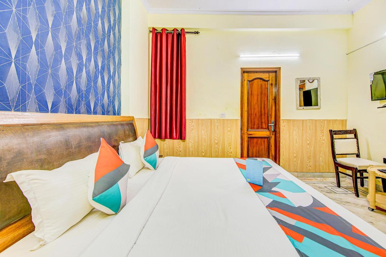 Hotel Fabexpress Royal Ashray Noida Exterior foto